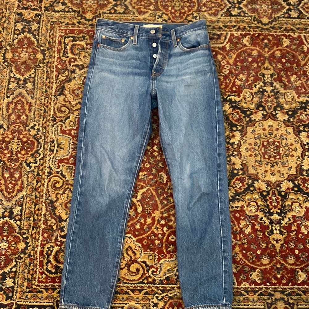 Levi’s Wedgie Jeans Size 28